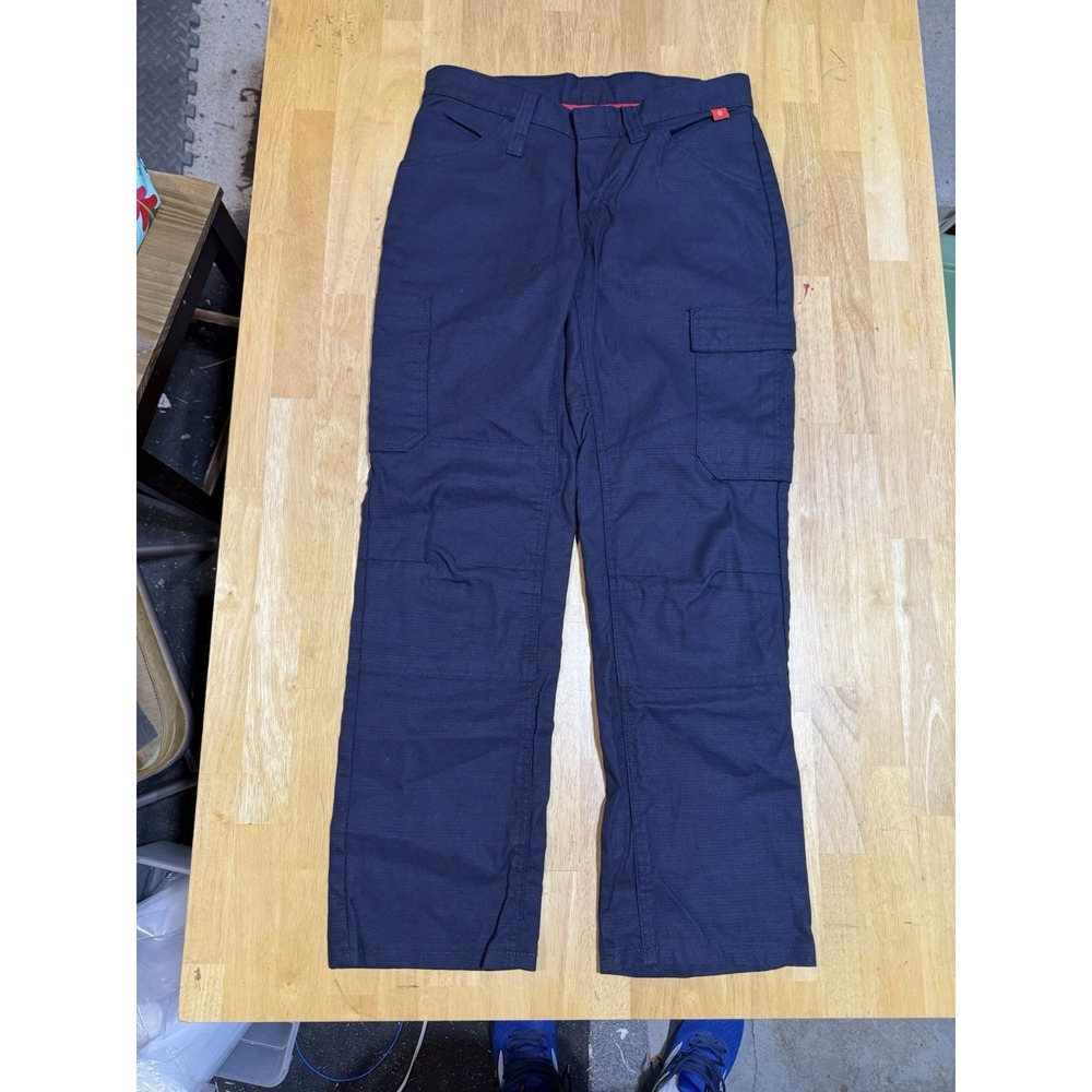 Bulwark FR IQ Series Pants Mens 30x30 Navy Cargo Flame Resistant Ripstop Utility